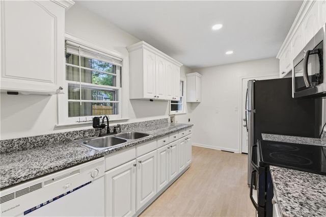 1142 Oldfield Road, Decatur, GA 30030