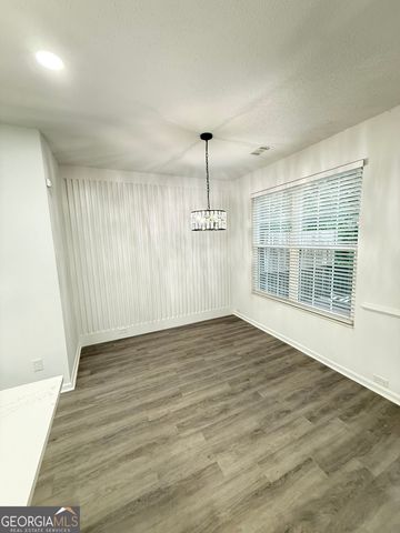2860 Parkway Close, Lithonia, GA 30058