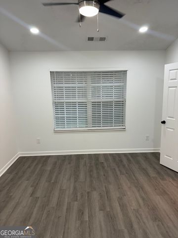 2860 Parkway Close, Lithonia, GA 30058