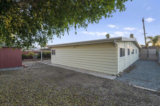 7514 Deville Dr, San Diego, CA 92114