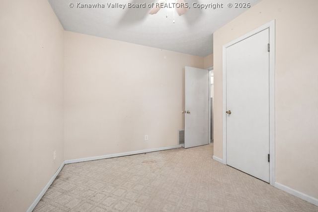 109 Woodside Terrace, Hurricane, WV 25526