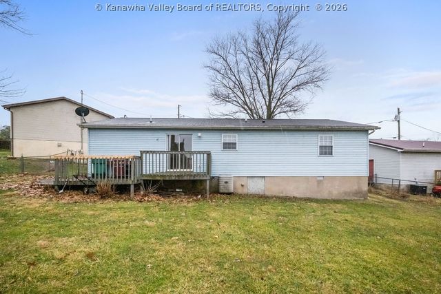 109 Woodside Terrace, Hurricane, WV 25526