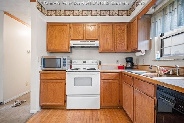 109 Woodside Terrace, Hurricane, WV 25526