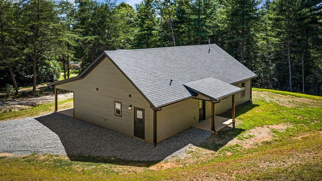 23 Big Pine Drive, Young Harris, GA 30582