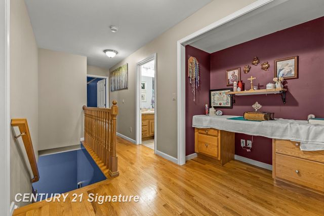 2870 E Nottingham Drive, Saginaw Twp, MI 48603