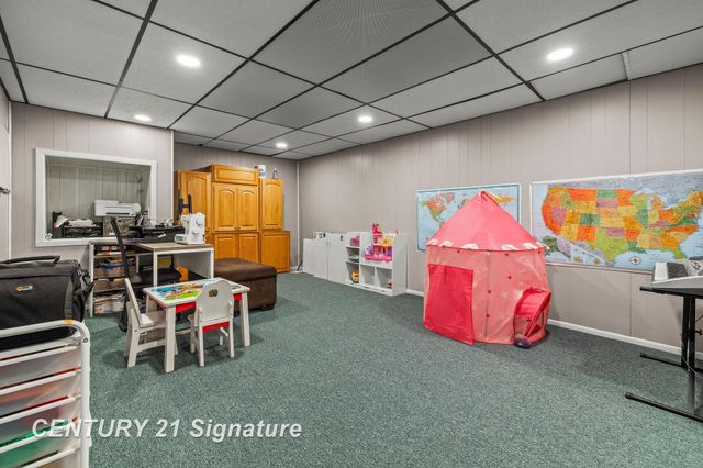 2870 E Nottingham Drive, Saginaw Twp, MI 48603