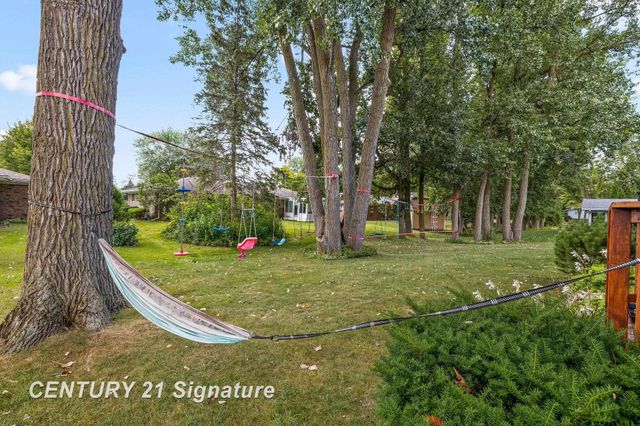 2870 E Nottingham Drive, Saginaw Twp, MI 48603