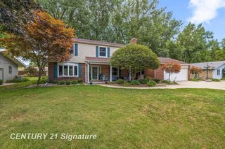 2870 E Nottingham Drive, Saginaw Twp, MI 48603