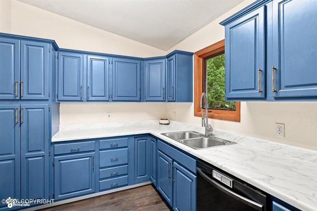 3891 N Engstrom Road, Wasilla, AK 99654