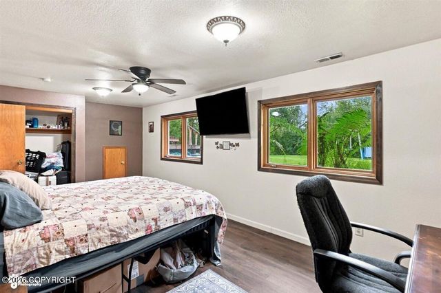 3891 N Engstrom Road, Wasilla, AK 99654