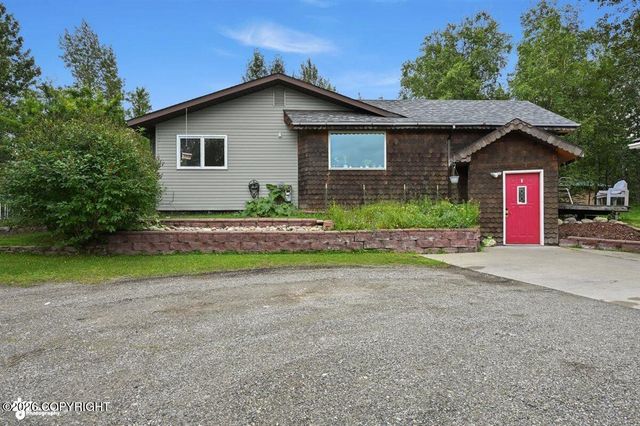 3891 N Engstrom Road, Wasilla, AK 99654