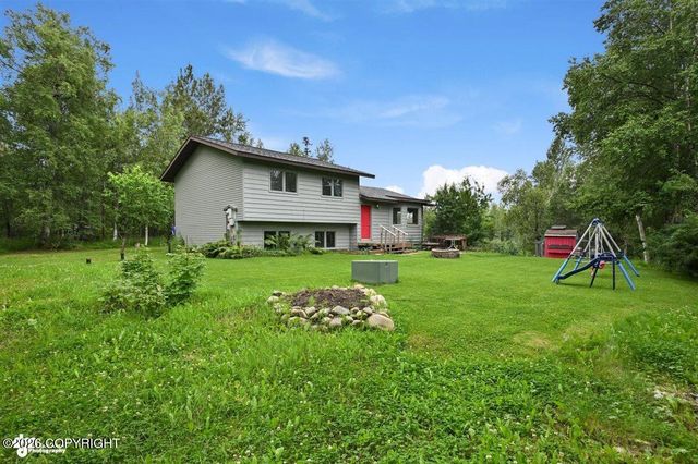 3891 N Engstrom Road, Wasilla, AK 99654