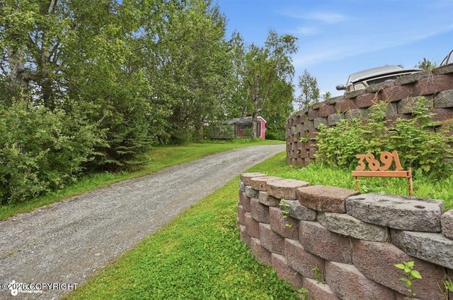 3891 N Engstrom Road, Wasilla, AK 99654