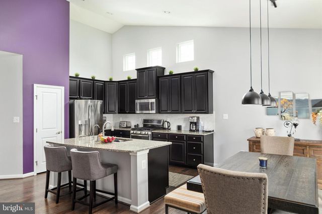 106 ATLANTIS LN, Lake Frederick, VA 22630
