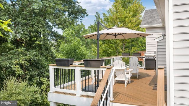 106 ATLANTIS LN, Lake Frederick, VA 22630