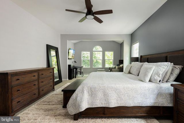 106 ATLANTIS LN, Lake Frederick, VA 22630