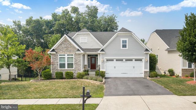 106 ATLANTIS LN, Lake Frederick, VA 22630