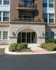 435 W Wood Street 205A, Palatine, IL 60067