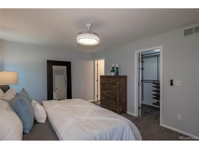 16496 E Phillips Pl, Englewood, CO 80112