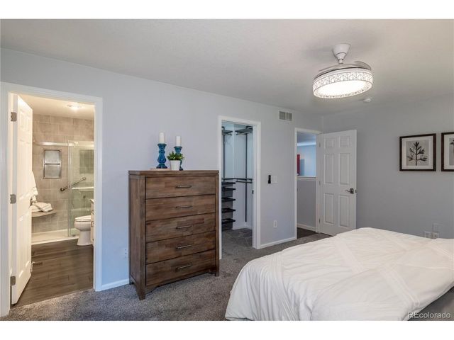 16496 E Phillips Pl, Englewood, CO 80112