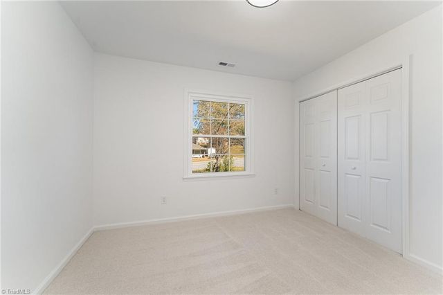 3924 Oak Ridge Drive, Winston-salem, NC 27105