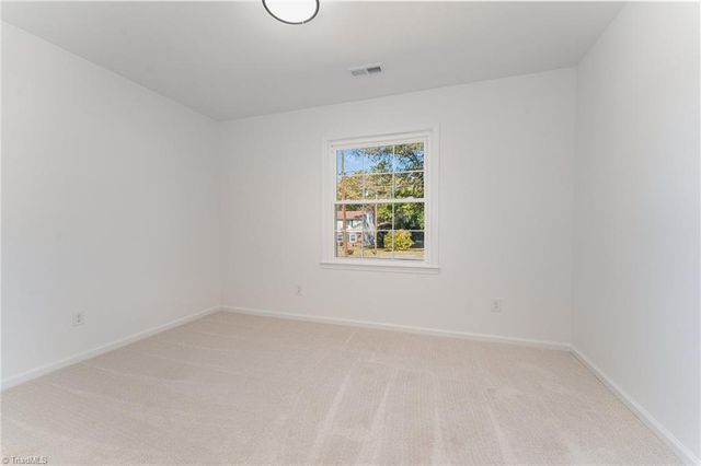 3924 Oak Ridge Drive, Winston-salem, NC 27105