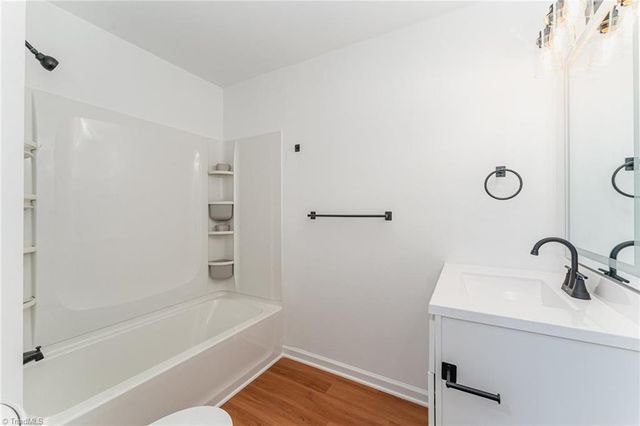 3924 Oak Ridge Drive, Winston-salem, NC 27105