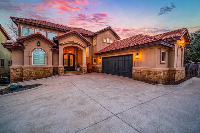 3500 River Oaks DR, Kingsland, TX 78639