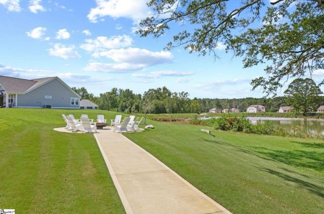 102 Wilson School Street, Simpsonville, SC 29681