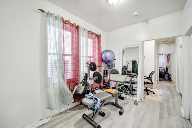 1916 Osbourne Place, Bronx, NY 10453