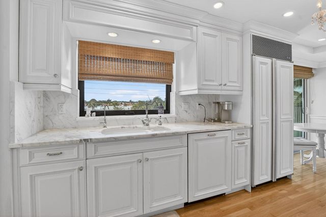 2917 S Ocean Boulevard 205, Highland Beach, FL 33487