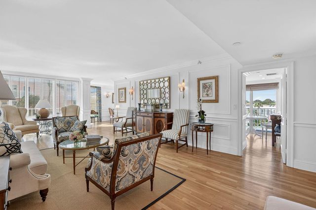 2917 S Ocean Boulevard 205, Highland Beach, FL 33487