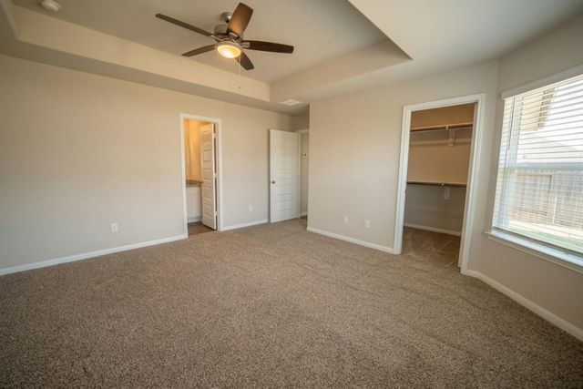 304 Caribou Court, Huntsville, TX 77320