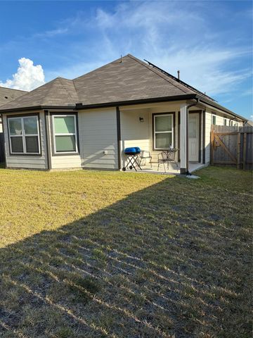 304 Caribou Court, Huntsville, TX 77320
