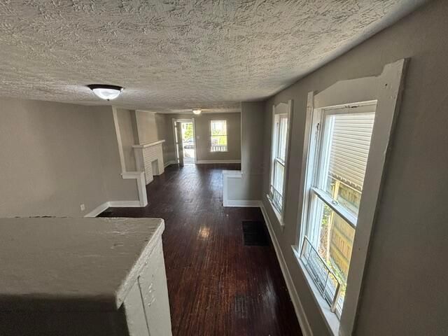 1251 E 15th Avenue, Columbus, OH 43211