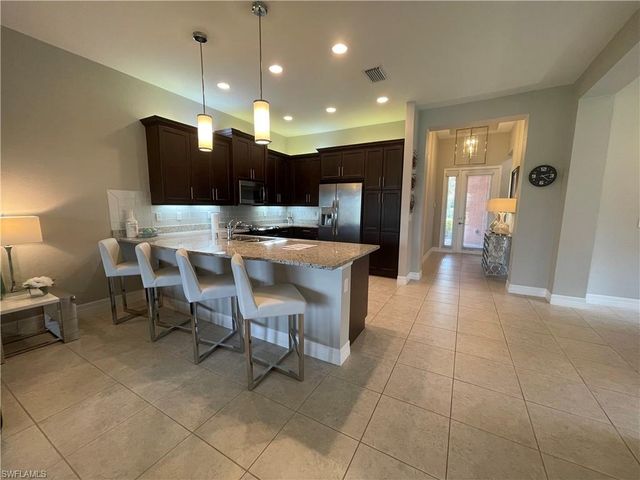 13548 Coronado DR, Naples, FL 34109