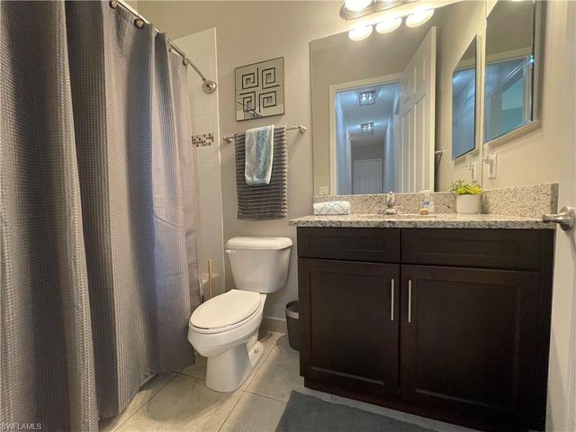 13548 Coronado DR, Naples, FL 34109