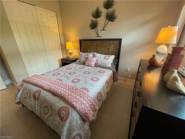 13548 Coronado DR, Naples, FL 34109