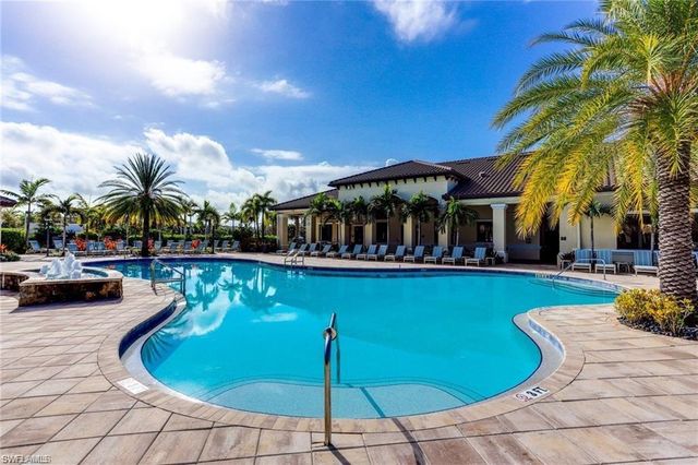 13548 Coronado DR, Naples, FL 34109
