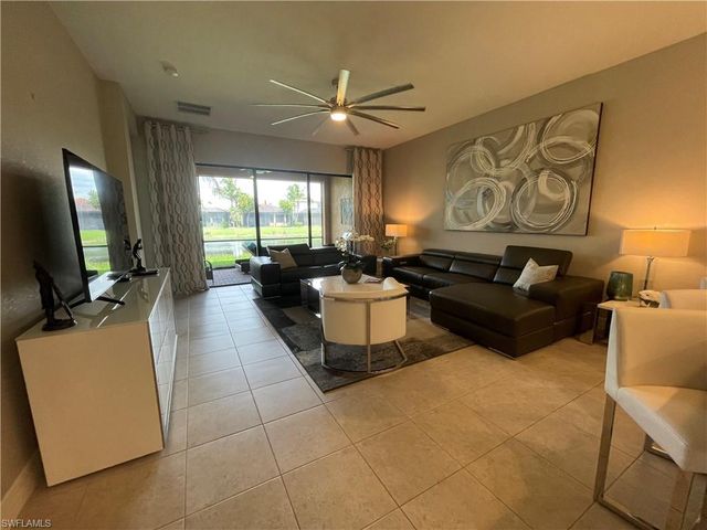 13548 Coronado DR, Naples, FL 34109