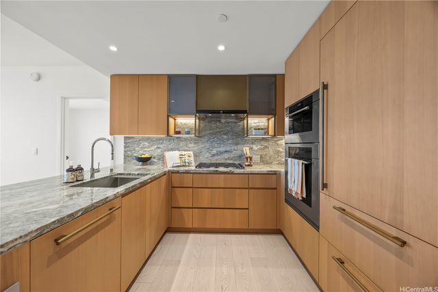 1100 Ala Moana Boulevard 3303, Honolulu, HI 96814