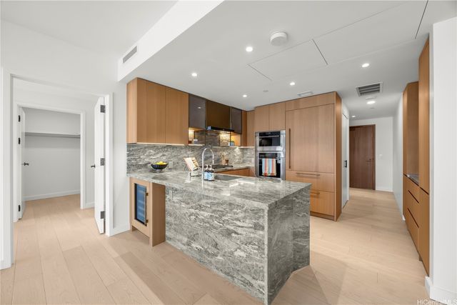 1100 Ala Moana Boulevard 3303, Honolulu, HI 96814