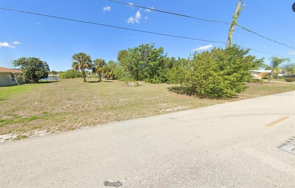832 ELLICOTT CIRCLE NW, Port Charlotte, FL 33952