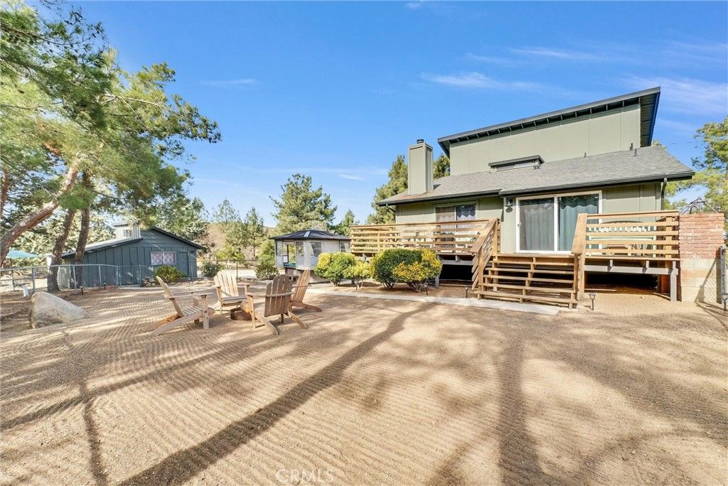Image 11 of property listing at 48085 Twin Pines Road, Banning, CA 92220