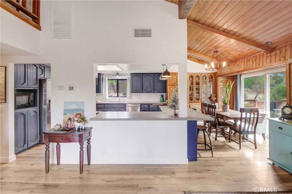 Image 20 of property listing at 48085 Twin Pines Road, Banning, CA 92220