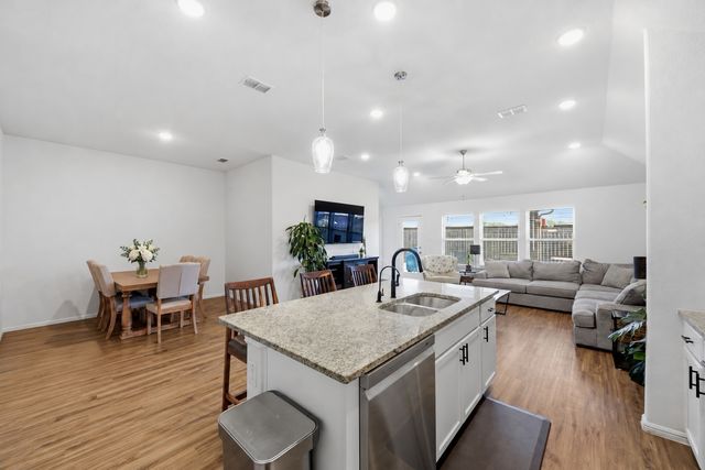2208 Maplewood Drive, Melissa, TX 75454