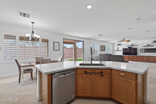 26938 N 83RD Glen, Peoria, AZ 85383