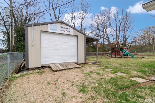 115 S Broadview Circle, Princeton, IN 47670