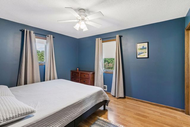 1349 20th Street W, Hastings, MN 55033