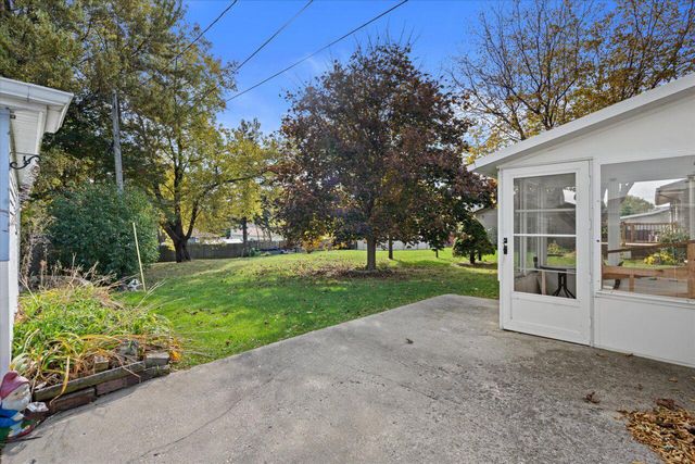 7329 Cliffside DRIVE, Racine, WI 53402